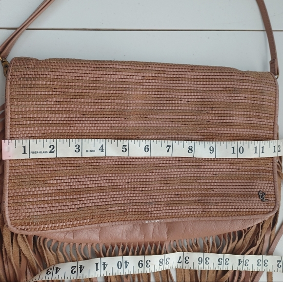 Elliot Lucca Melaya Bali 89 100% Leather Boho Fringe Crossbody - Picture 14 of 16